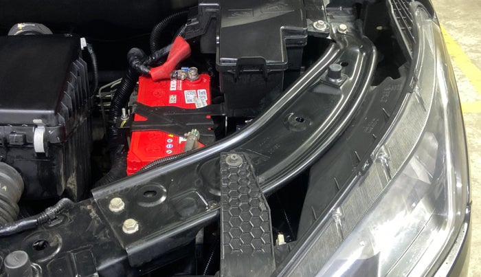 2022 Nissan MAGNITE XV TURBO CVT, Petrol, Automatic, 44,865 km, Engine View - Left