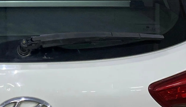 2018 Hyundai Tucson GLS 4WD AT DIESEL, Diesel, Automatic, 1,28,073 km, Rear Wiper