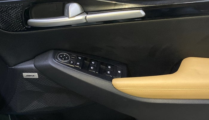 2023 KIA SELTOS HTX PLUS 1.5 IMT DIESEL, Diesel, Manual, 18,778 km, Driver Side Door Panels Control