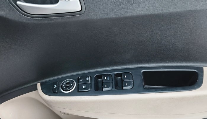 2016 Hyundai Grand i10 ASTA AT 1.2 KAPPA VTVT, Petrol, Automatic, 37,424 km, Driver Side Door Panels Control