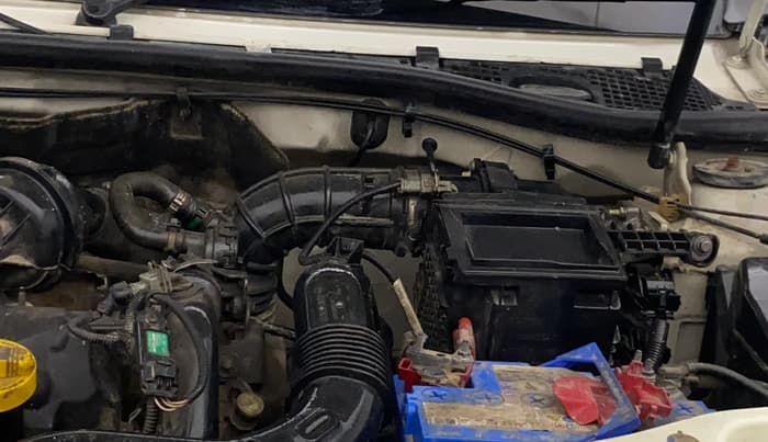 2015 Renault Duster 85 PS RXL DIESEL, Diesel, Manual, 72,468 km, Engine View - Left