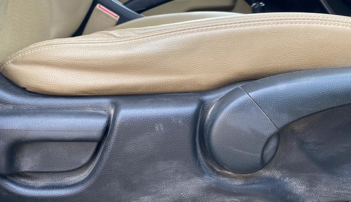 2015 Honda City 1.5L I-DTEC VX, Diesel, Manual, 65,236 km, Driver Side Adjustment Panel