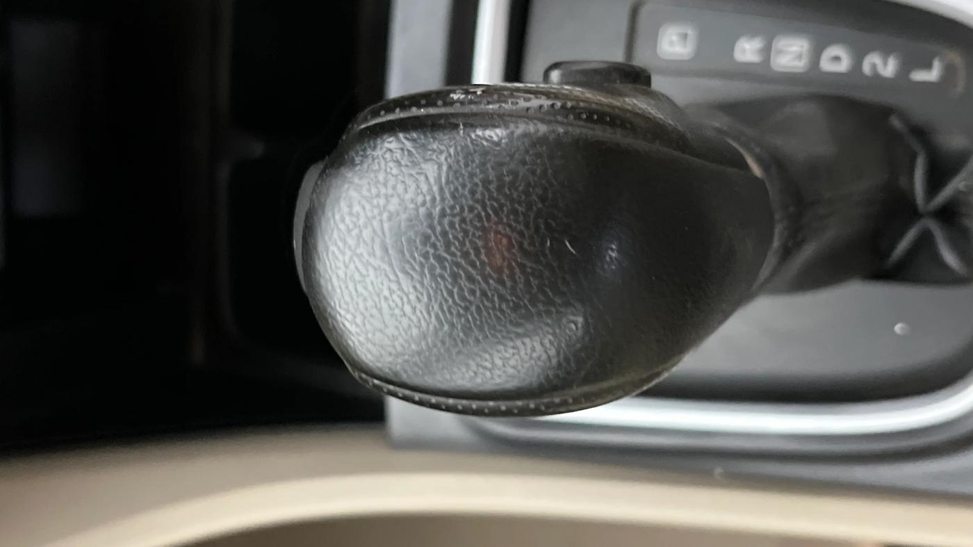 2018 Maruti Ciaz ALPHA  AT 1.5 SHVS PETROL, Petrol, Automatic, 1,02,771 km, Gear Lever