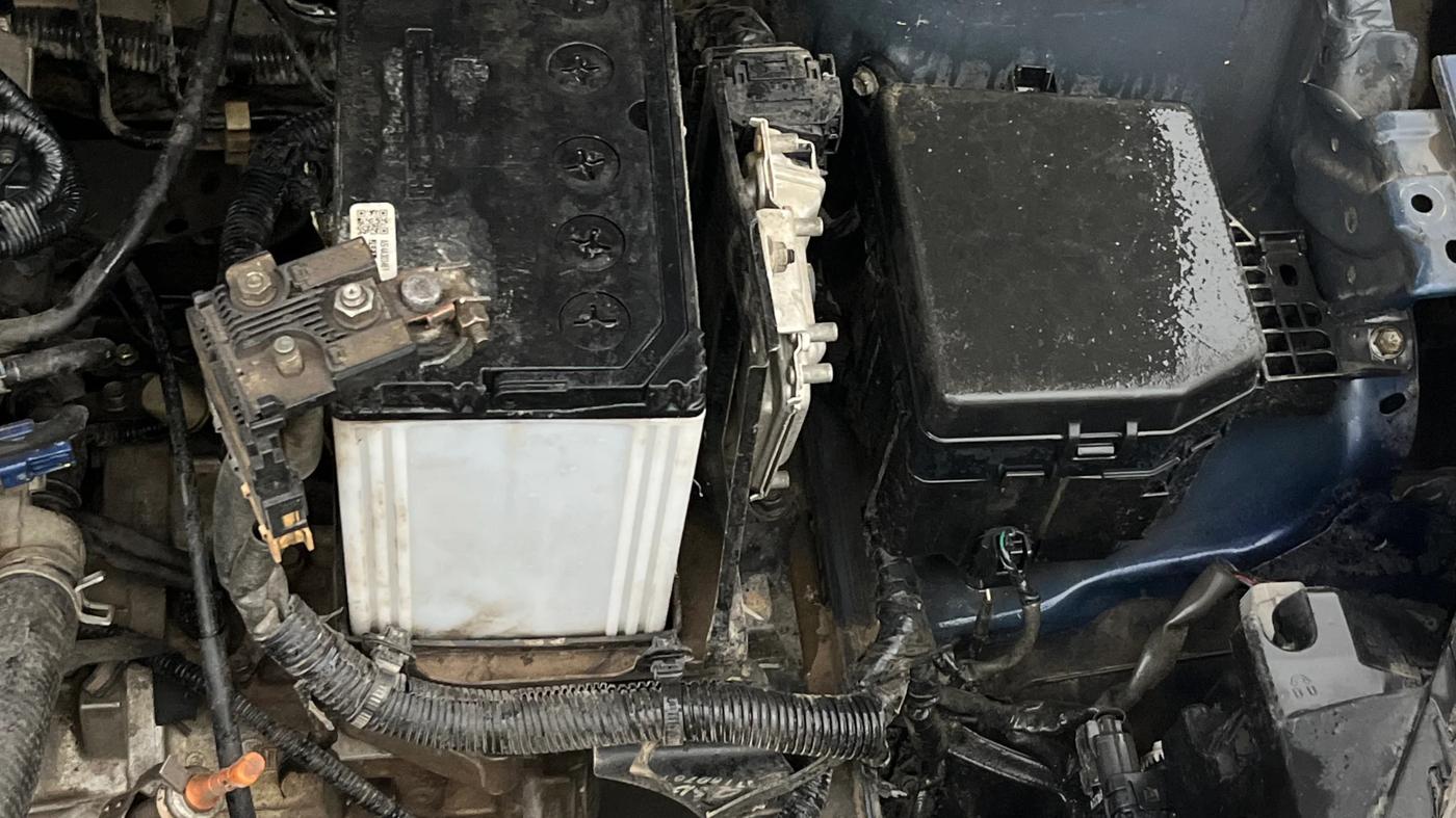 2018 Maruti Ciaz ALPHA  AT 1.5 SHVS PETROL, Petrol, Automatic, 1,02,771 km, Engine View - Left