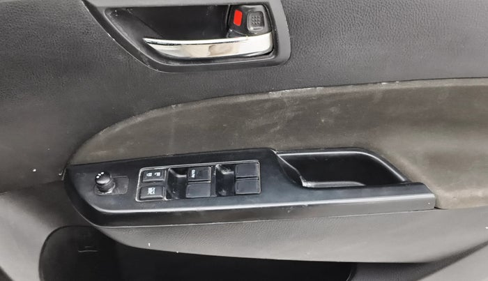 2014 Maruti Swift VXI, Petrol, Manual, 42,353 km, Driver Side Door Panels Control