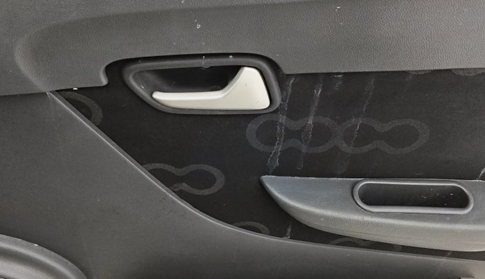 2014 Maruti Alto 800 LXI, Petrol, Manual, 26,639 km, Driver Side Door Panels Control