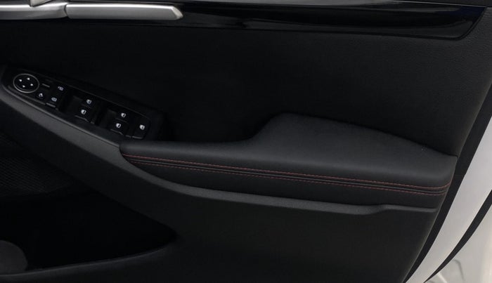 2023 KIA SELTOS GTX PLUS DCT 1.4 PETROL, Petrol, Automatic, 32,358 km, Driver Side Door Panels Control