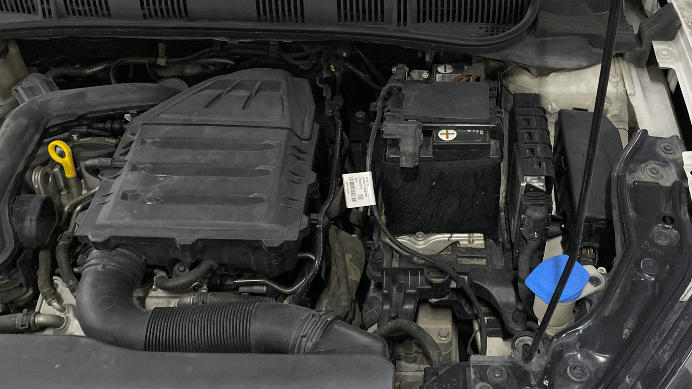 2023 Volkswagen VIRTUS TOPLINE TSI 1.0 AT, Petrol, Automatic, 74,418 km, Engine View - Left