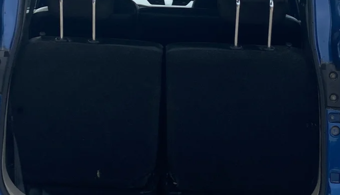 2022 Renault TRIBER RXZ, Petrol, Manual, 20,165 km, Boot Inside