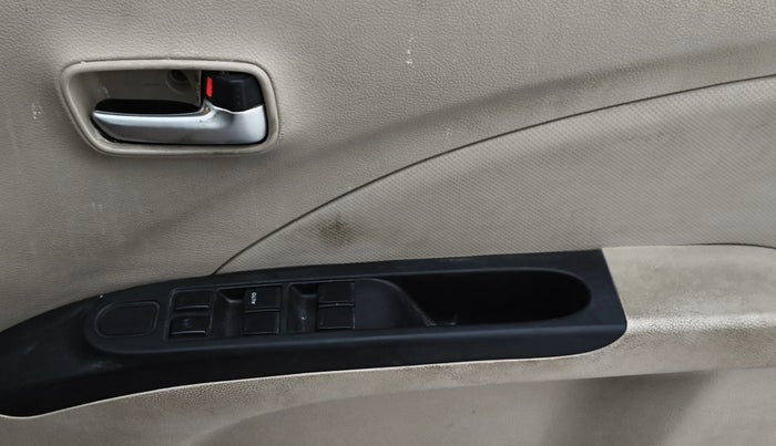2017 Maruti Celerio VXI AMT, Petrol, Automatic, 41,606 km, Driver Side Door Panels Control