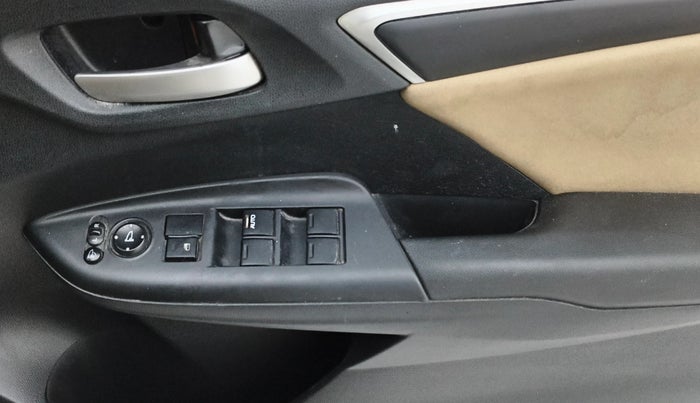 2015 Honda Jazz 1.2L I-VTEC V, Petrol, Manual, 69,527 km, Driver Side Door Panels Control