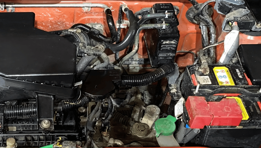 2023 Maruti Alto K10 VXI PLUS, Petrol, Manual, 11,318 km, Engine View - Left