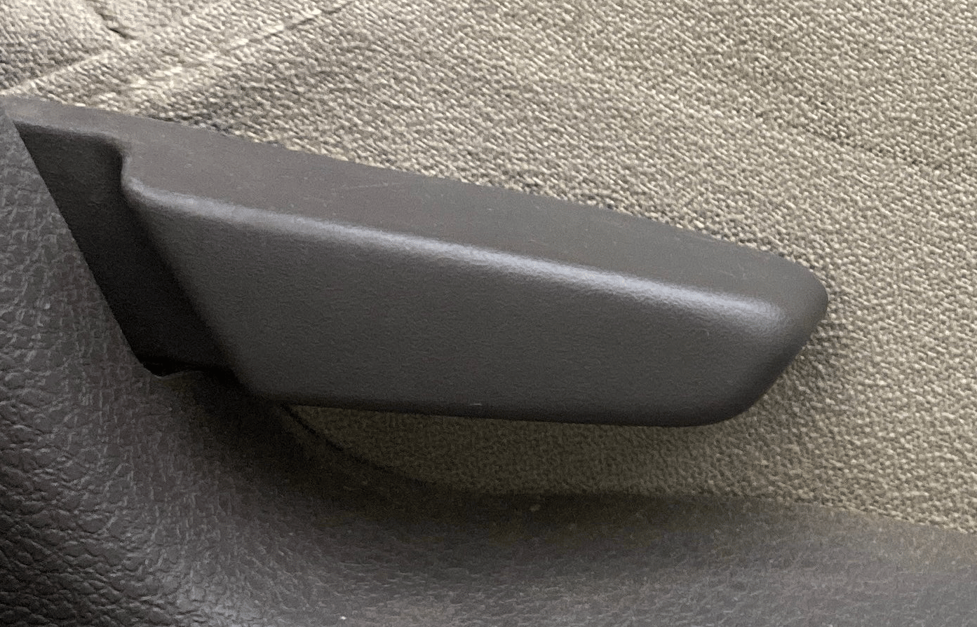 2015 Renault Lodgy 85 PS RXZ, Diesel, Manual, 1,10,422 km, Driver Side Adjustment Panel