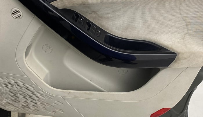 2021 Tata NEXON XZA PLUS PETROL, Petrol, Automatic, 52,923 km, Driver Side Door Panels Control