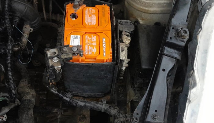 2014 Maruti Swift Dzire VXI, Petrol, Manual, 96,506 km, Engine View - Left