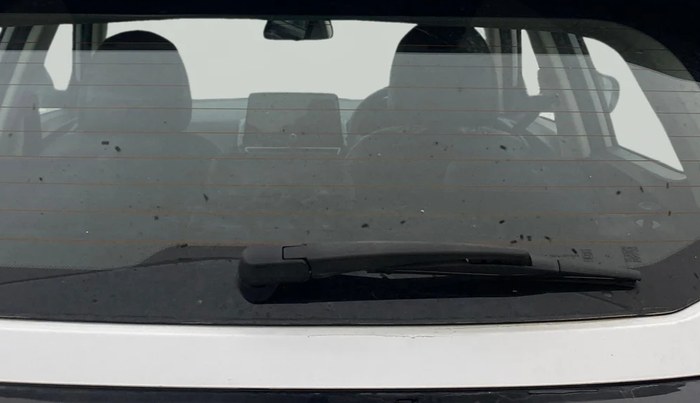 2024 Mahindra XUV 3XO AX5 1.2 L TCMPFi, Petrol, Manual, 5,026 km, Rear Wiper