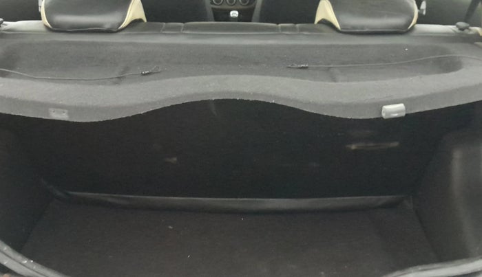 2016 Hyundai Grand i10 ASTA (O) 1.2 KAPPA VTVT, Petrol, Manual, 96,386 km, Boot Inside