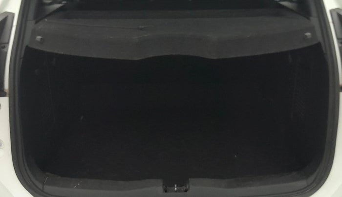 2019 Nissan Kicks XL DIESEL, Diesel, Manual, 87,533 km, Boot Inside