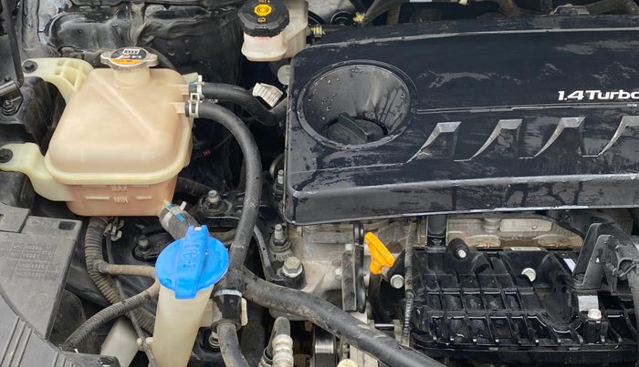 2022 KIA CARENS PRESTIGE PLUS 1.4 PETROL 7 STR, Petrol, Manual, 61,979 km, Engine View - Right