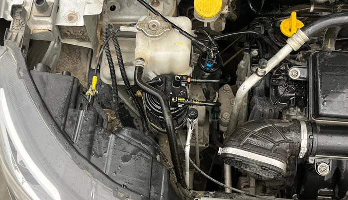 2020 Renault TRIBER RXZ, Petrol, Manual, 32,344 km, Engine View - Right