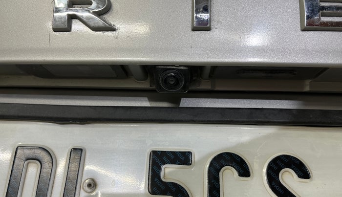 2020 Renault TRIBER RXZ, Petrol, Manual, 32,344 km, Parking Camera