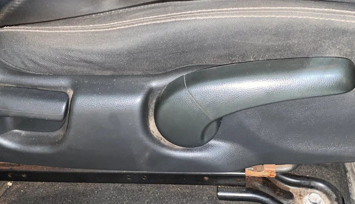 2019 Honda WR-V 1.2L I-VTEC VX MT, Petrol, Manual, 59,280 km, Driver Side Adjustment Panel