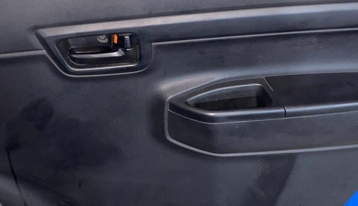 2022 Maruti S PRESSO VXI, Petrol, Manual, 28,096 km, Driver Side Door Panels Control