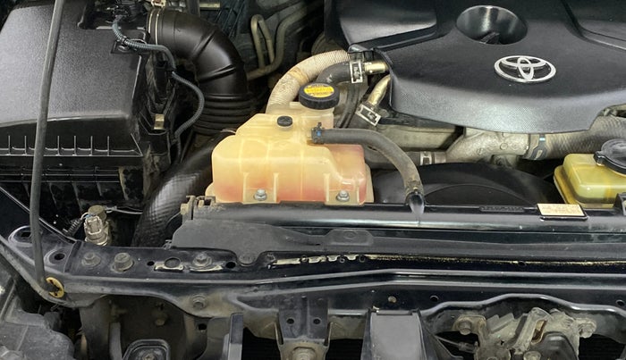 2016 Toyota Innova Crysta 2.8 ZX AT 7 STR, Diesel, Automatic, 1,25,744 km, Engine View - Right