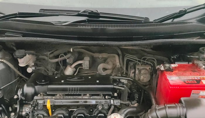 2013 Hyundai Verna FLUIDIC 1.6 VTVT SX, Petrol, Manual, 53,145 km, Engine View