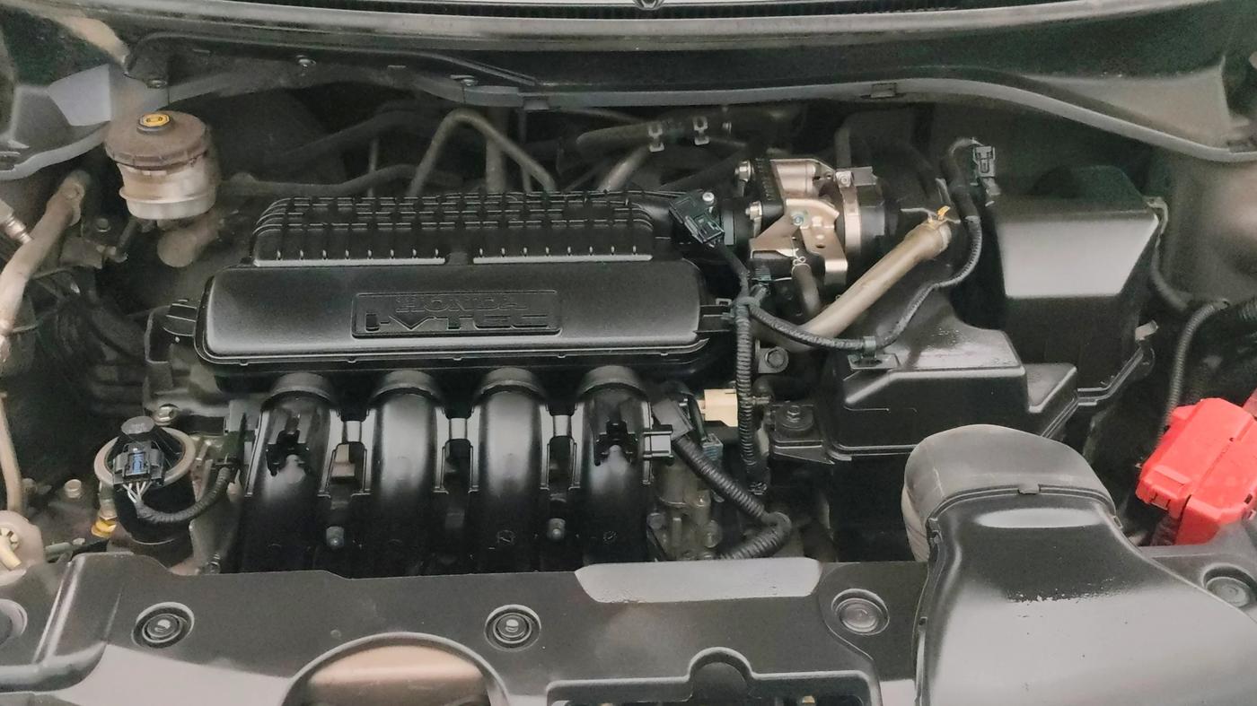 2017 Honda BR-V 1.5L I-VTEC VX, Petrol, Manual, 69,145 km, Engine View