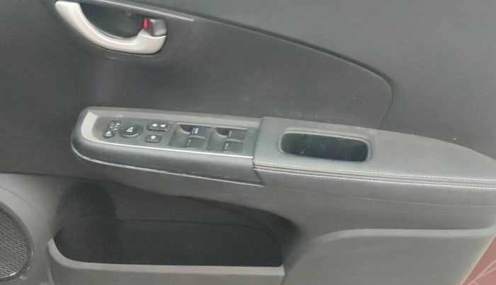 2017 Honda BR-V 1.5L I-VTEC VX, Petrol, Manual, 69,145 km, Driver Side Door Panels Control