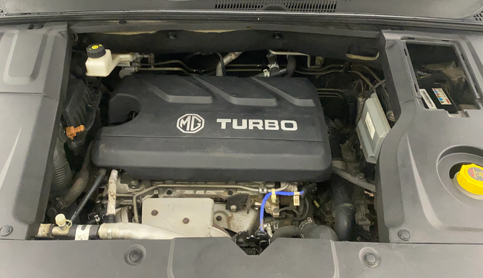 2022 MG HECTOR PLUS SHARP 1.5 PETROL TURBO CVT 6-STR, Petrol, Automatic, 36,197 km, Engine View