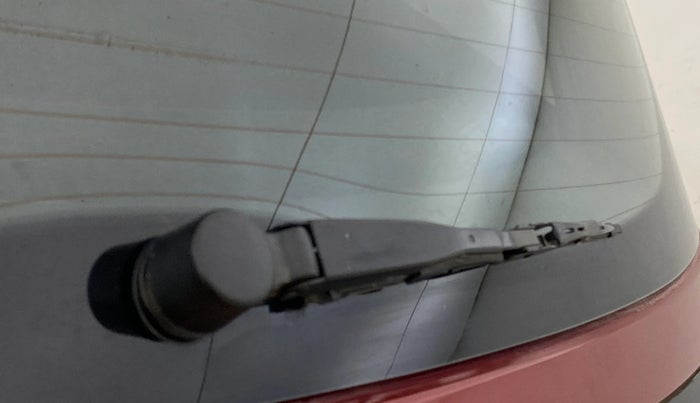 2022 Volkswagen TAIGUN HIGHLINE 1.0 TSI AT, Petrol, Automatic, 27,976 km, Rear Wiper