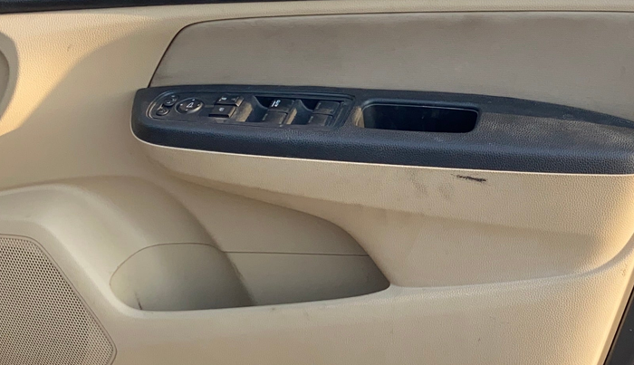 2022 Honda Amaze 1.2L I-VTEC VX CVT, Petrol, Automatic, 86,941 km, Driver Side Door Panels Control