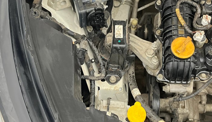 2022 Tata ALTROZ XZ PLUS PETROL, Petrol, Manual, 38,170 km, Engine View - Right