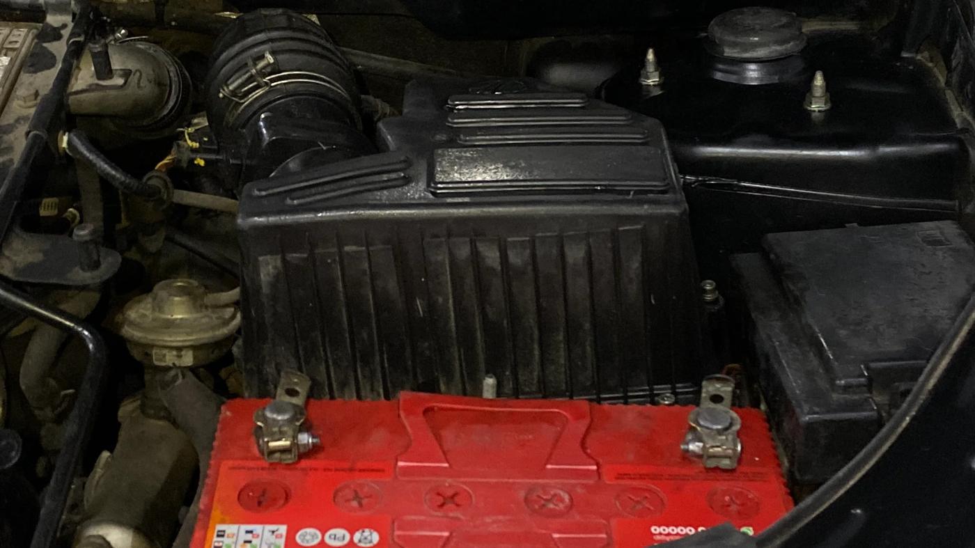 2017 Mahindra XUV500 W9 AT, Diesel, Automatic, 86,602 km, Engine View - Left