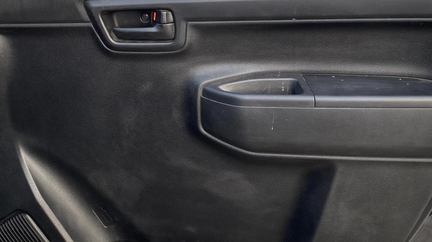 2021 Maruti S PRESSO VXI, Petrol, Manual, 18,370 km, Driver Side Door Panels Control