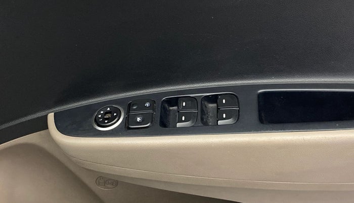 2017 Hyundai Grand i10 SPORTZ 1.2 KAPPA VTVT, Petrol, Manual, 53,936 km, Driver Side Door Panels Control