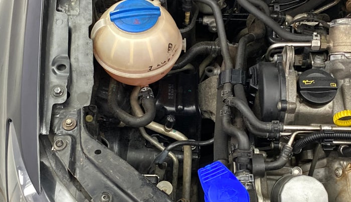 2017 Volkswagen Vento 1.2 TSI HIGHLINE PLUS AT, Petrol, Automatic, 92,325 km, Engine View - Right