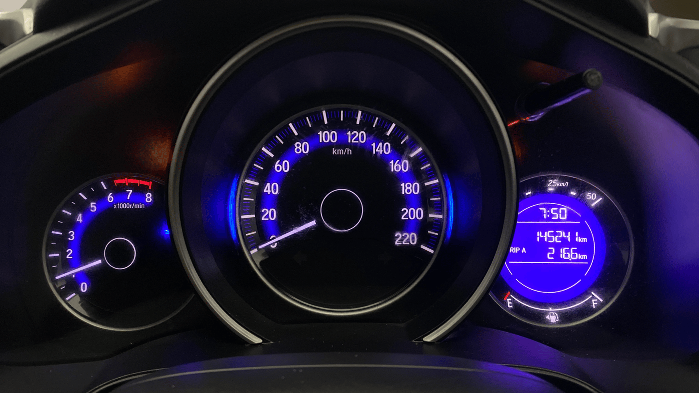 2016 Honda Jazz 1.2L I-VTEC SV, Petrol, Manual, 1,45,246 km, Odometer Image