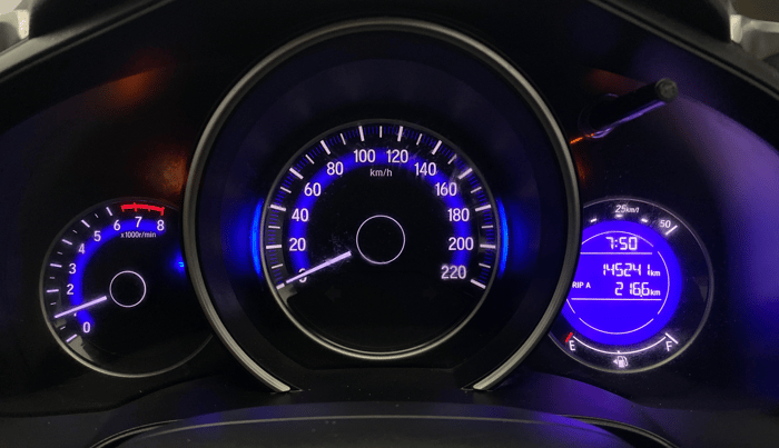 2016 Honda Jazz 1.2L I-VTEC SV, Petrol, Manual, 1,45,246 km, Odometer Image