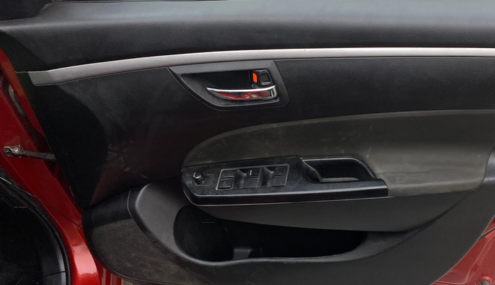 2013 Maruti Swift VXI, Petrol, Manual, 1,06,812 km, Driver Side Door Panels Control