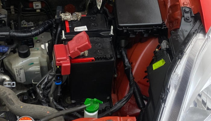 2023 Maruti Swift ZXI AMT, Petrol, Automatic, 13,335 km, Engine View - Left