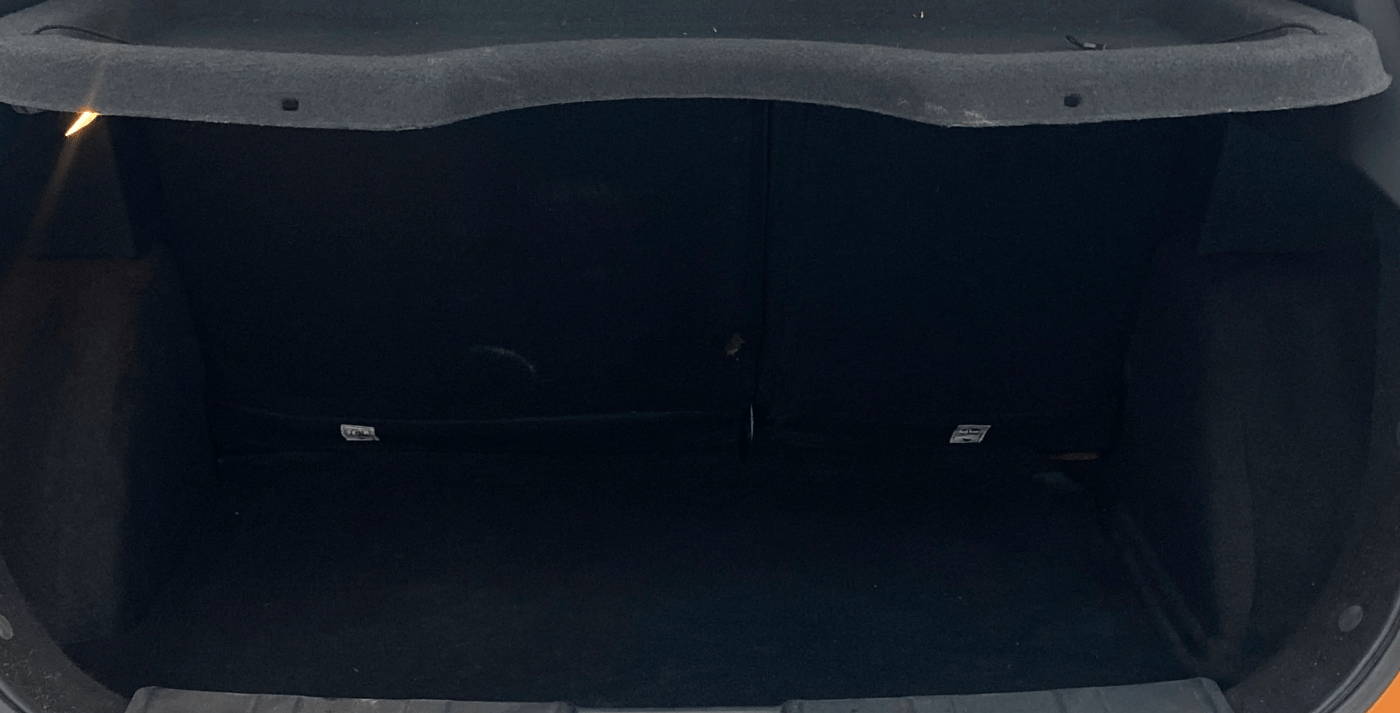 2018 Tata NEXON XZA PLUS DIESEL, Diesel, Automatic, 50,522 km, Boot Inside