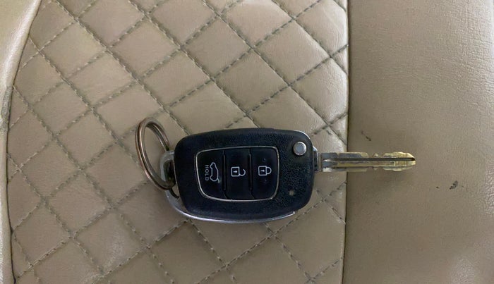 2015 Hyundai Creta S 1.6 PETROL, Petrol, Manual, 74,401 km, Key Close Up