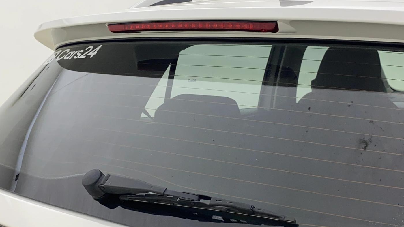 2025 Volkswagen TAIGUN TOPLINE 1.0 TSI AT, Petrol, Automatic, 5,120 km, Rear Wiper