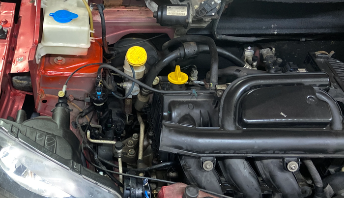 2017 Renault Kwid RXT 1.0 AMT (O), Petrol, Automatic, 79,156 km, Engine View - Right