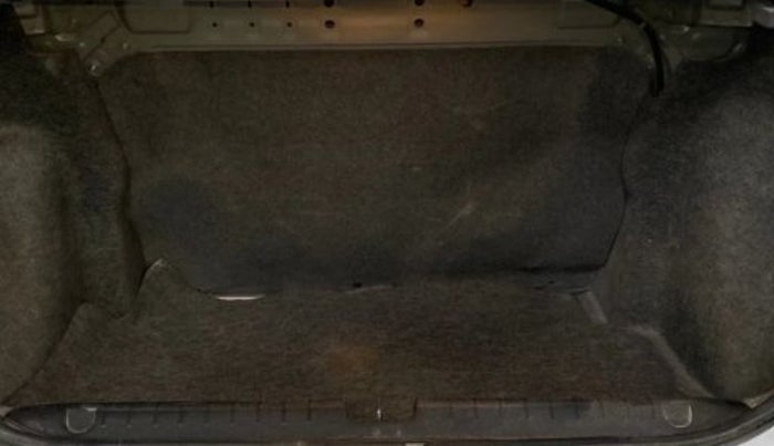 2019 Honda Amaze 1.2L I-VTEC S CVT, Petrol, Automatic, 60,125 km, Boot Inside