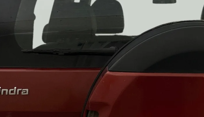 2016 Mahindra TUV300 T8 AMT, Diesel, Automatic, 86,242 km, Rear Wiper