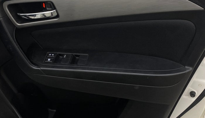 2018 Maruti Vitara Brezza ZDI PLUS, Diesel, Manual, 46,484 km, Driver Side Door Panels Control